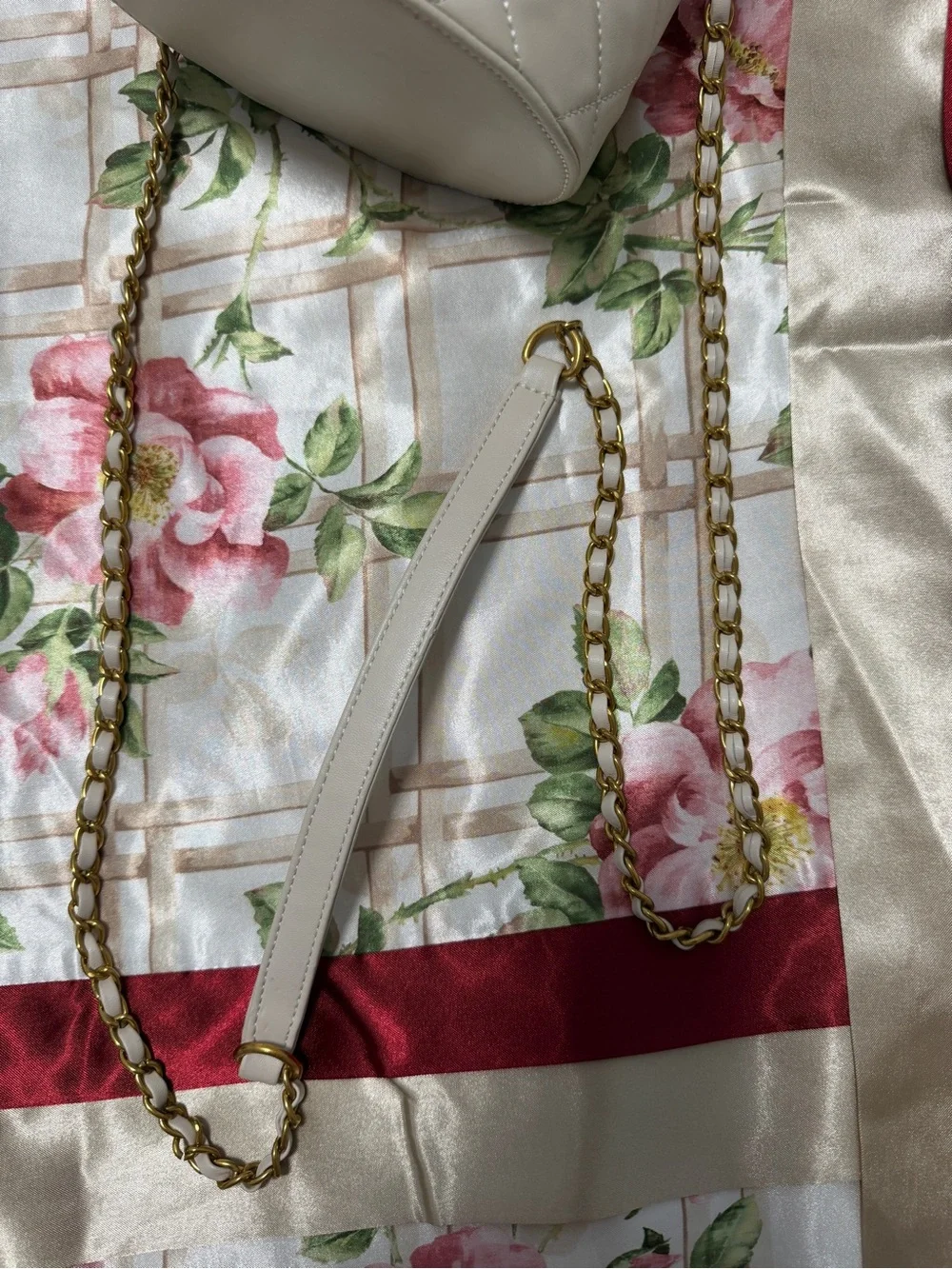 Saks Fifth Avenue Cream Quilted Mini Bucket Bag with Gold Hardware - Picture 5 of 8